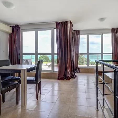 Saint George 1 Aparthotel Balchik