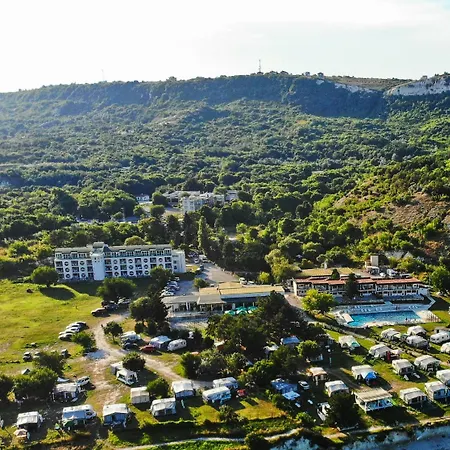 Aparthotel Saint George 1 *